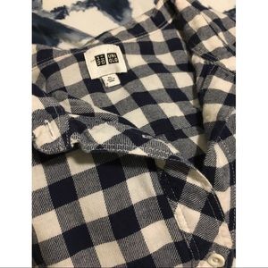 Uniqlo button down plaid shirt